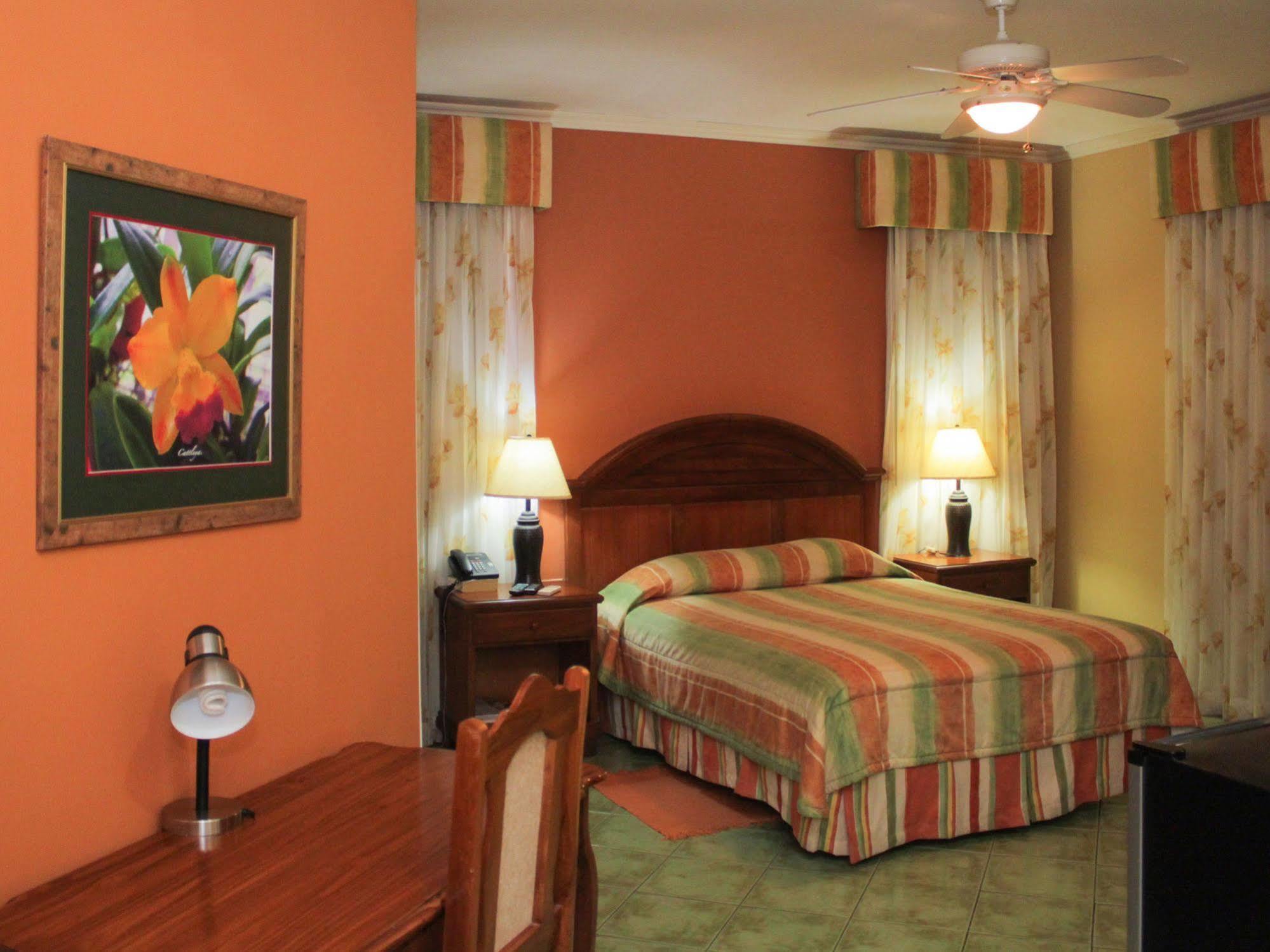 L'Orchidee Boutique Hotel Belmont Екстер'єр фото